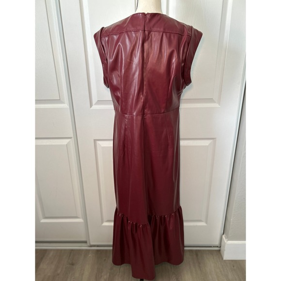 Donna Morgan Faux Leather V-Neck Twist Detail Midi Dress Burgundy Size 14 - Picture 5 of 8